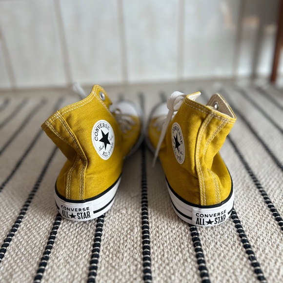 CONVERSE Chuck Taylor All-Star Canvas High Tops Mustard Yellow (M6, W8) - Picture 3 of 9